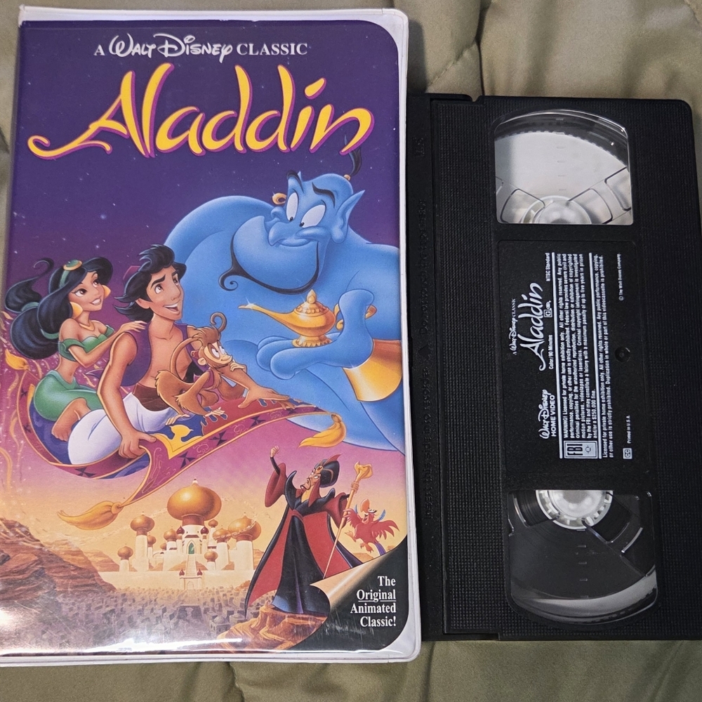 Disney Aladdin VHS Animated Classic Clamshell Case Black Diamond